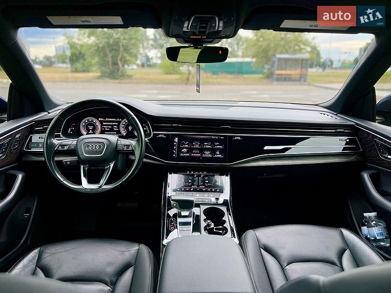 Позашляховик / Кросовер Audi Q8 2018 в Києві фото 33 Позашляховик / Кросовер Audi Q8 2018 в Києві