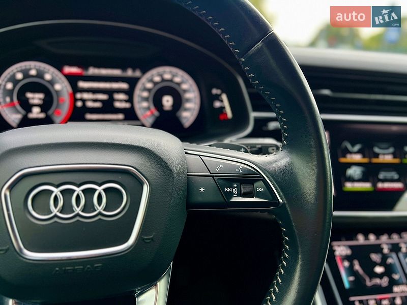 Позашляховик / Кросовер Audi Q8 2018 в Києві фото 37 Позашляховик / Кросовер Audi Q8 2018 в Києві