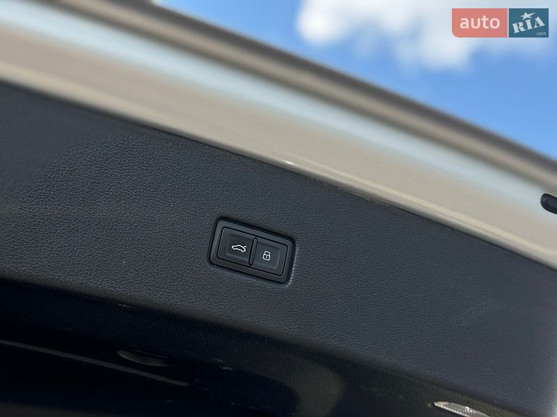 Позашляховик / Кросовер Audi Q8 2019 в Мукачевому фото 90 Позашляховик / Кросовер Audi Q8 2019 в Мукачевому