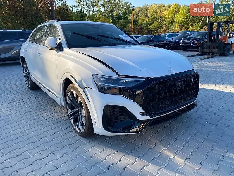Audi Q8 2024