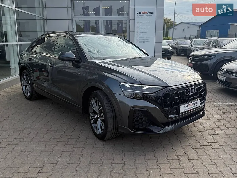 Audi Q8 2025
