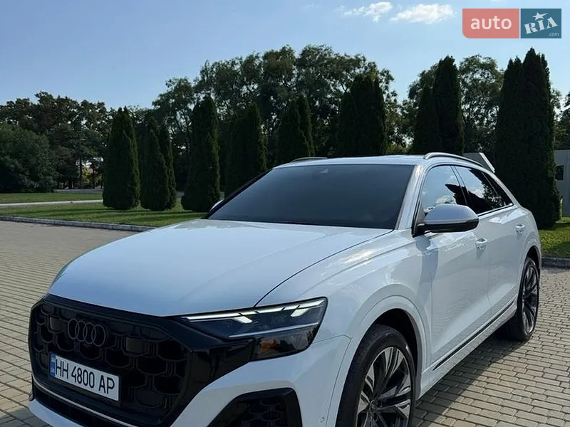 Audi Q8 2024