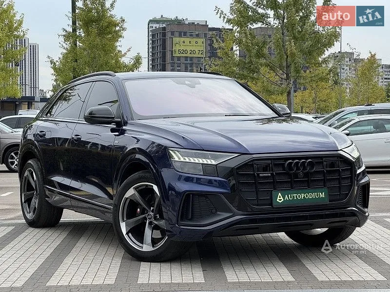 Audi Q8