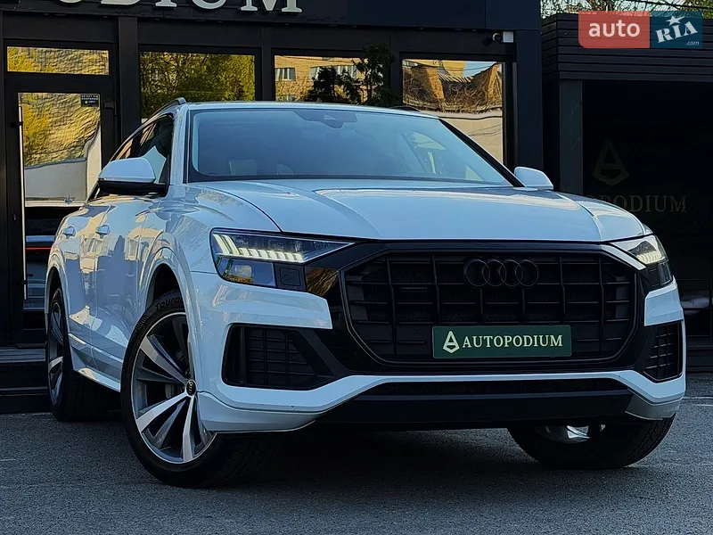 Audi Q8