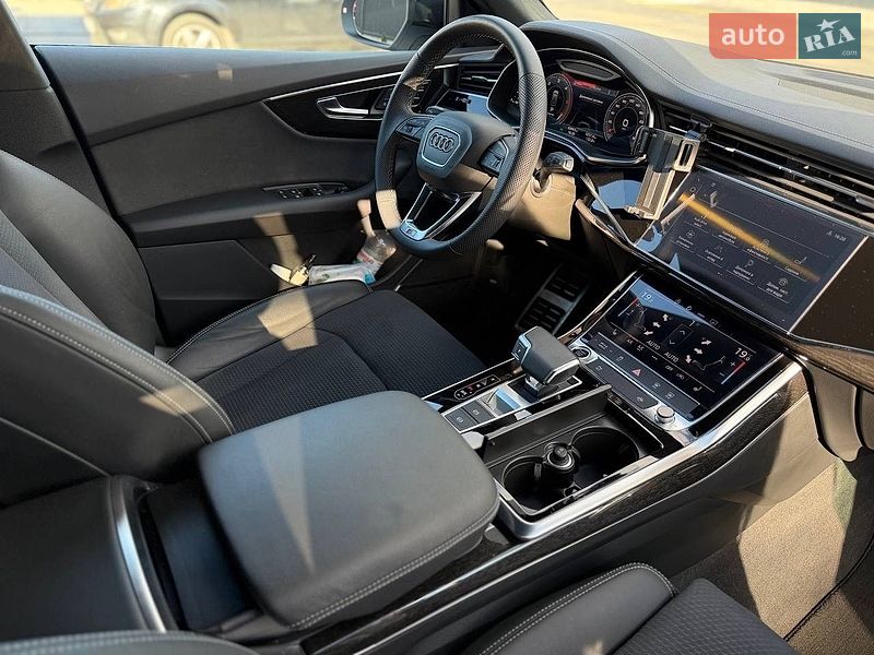 Внедорожник / Кроссовер Audi Q8 2023 в Львове фото 35 Внедорожник / Кроссовер Audi Q8 2023 в Львове