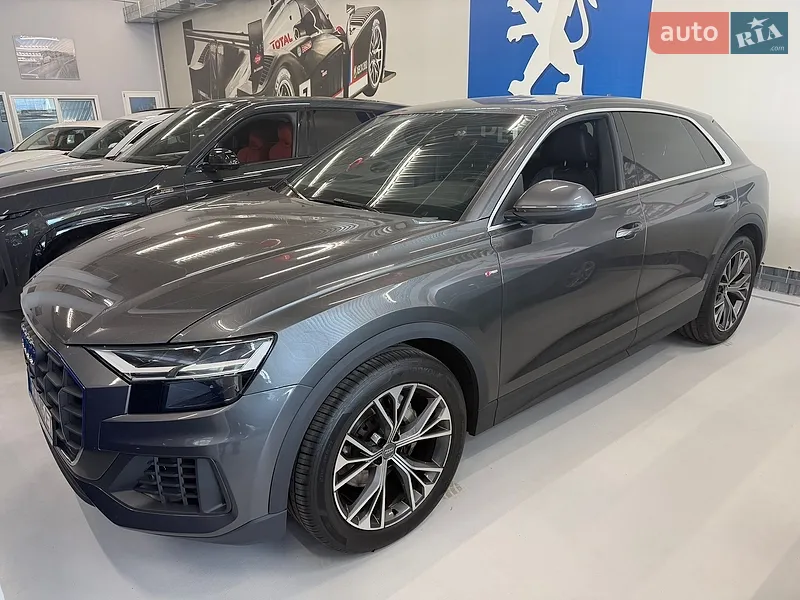 Audi Q8 2019