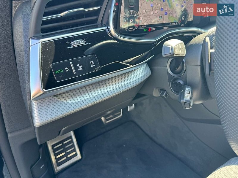 Внедорожник / Кроссовер Audi Q8 2025 в Киеве