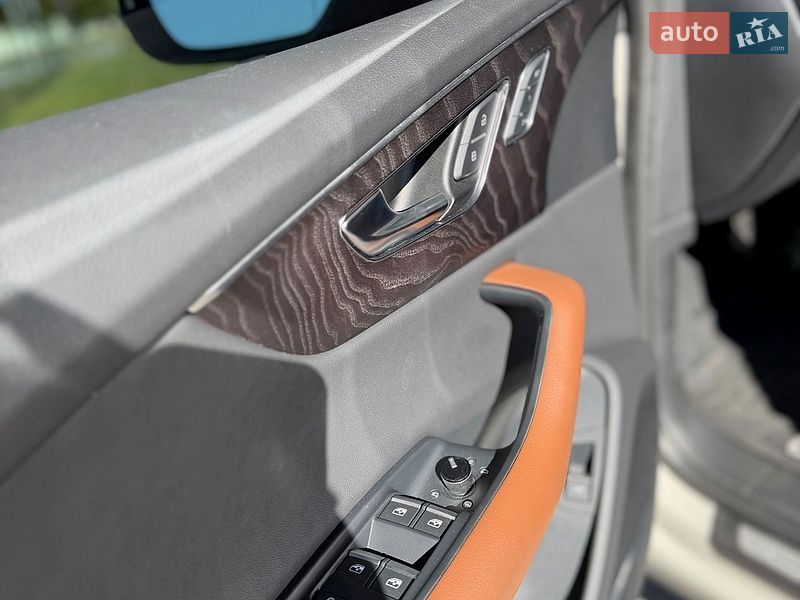 Внедорожник / Кроссовер Audi Q8 2020 в Гусятине