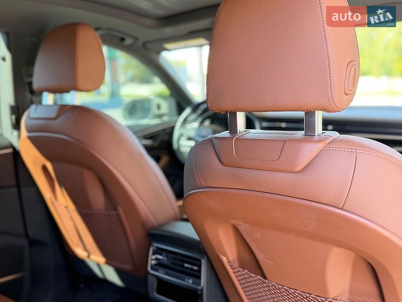 Внедорожник / Кроссовер Audi Q8 2020 в Гусятине