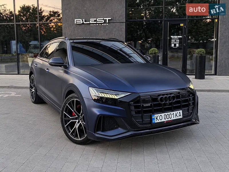 Audi Q8