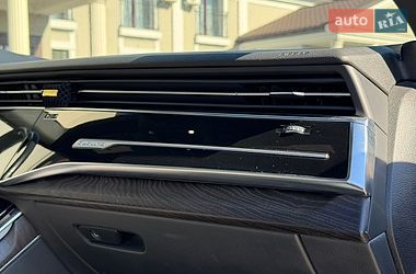 Позашляховик / Кросовер Audi Q8 2021 в Стрию