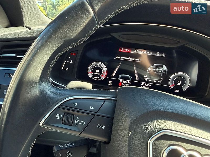 Позашляховик / Кросовер Audi Q8 2021 в Стрию