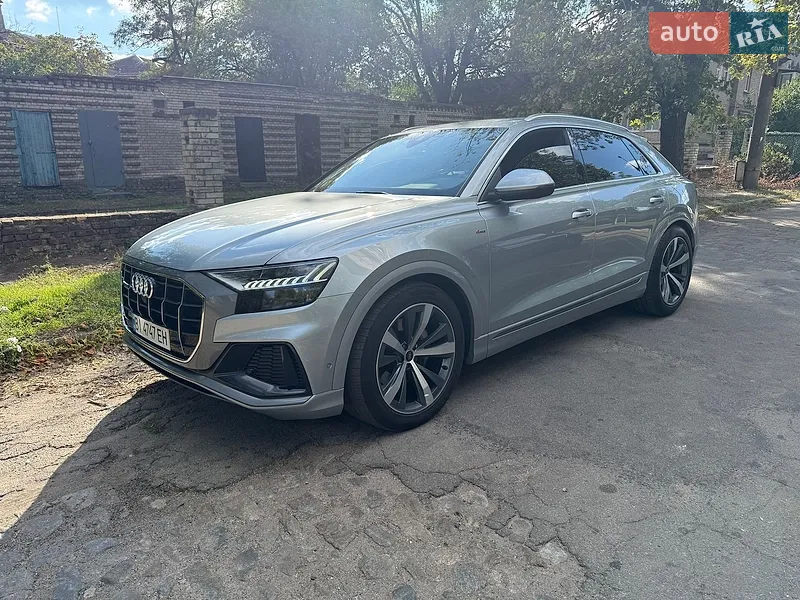 Audi Q8 2023