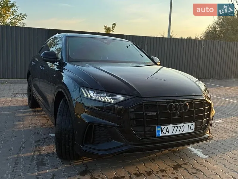 Audi Q8 2020