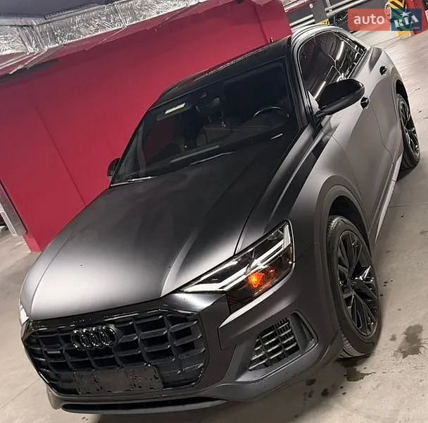 Audi Q8 2020