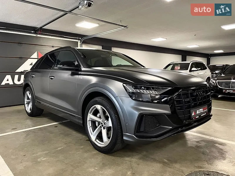 Audi Q8