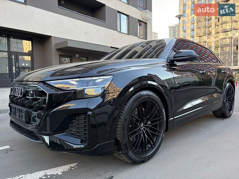 Внедорожник / Кроссовер Audi Q8 2026 в Киеве