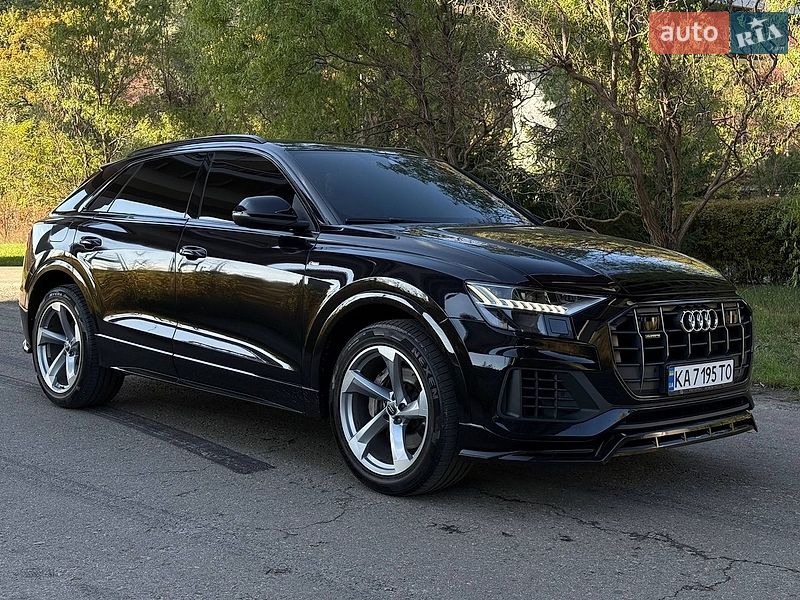 Внедорожник / Кроссовер Audi Q8 2018 в Киеве