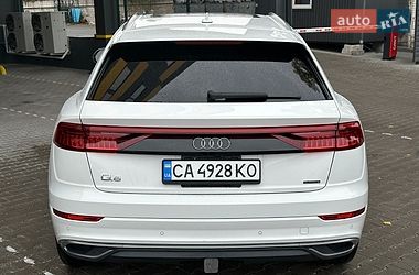Внедорожник / Кроссовер Audi Q8 2021 в Киеве