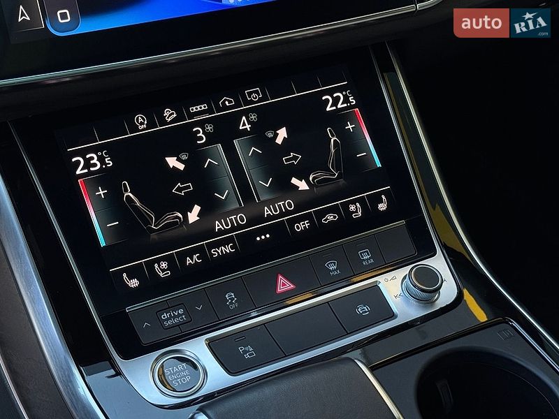 Внедорожник / Кроссовер Audi Q8 2021 в Киеве