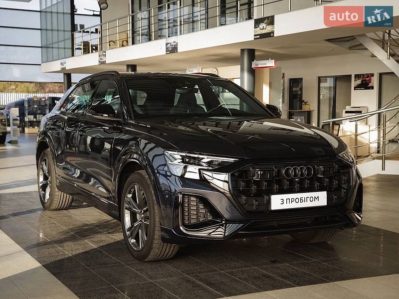 Внедорожник / Кроссовер Audi Q8 2024 в Ужгороде