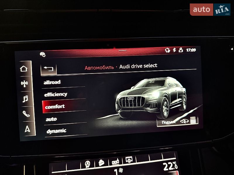Позашляховик / Кросовер Audi Q8 2020 в Києві