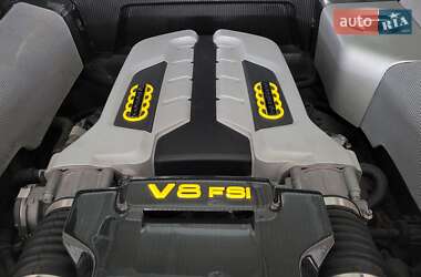 Купе Audi R8 2007 в 