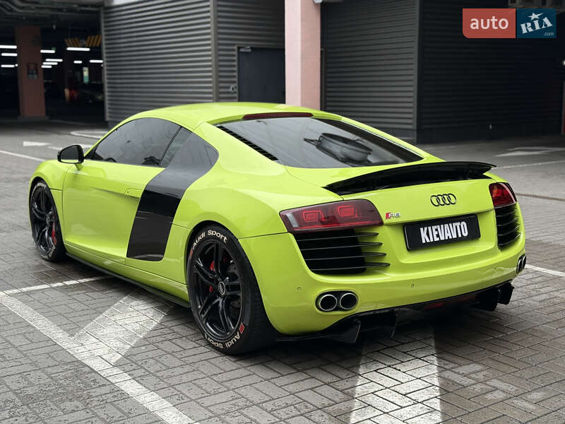 Купе Audi R8 2008 в Киеве