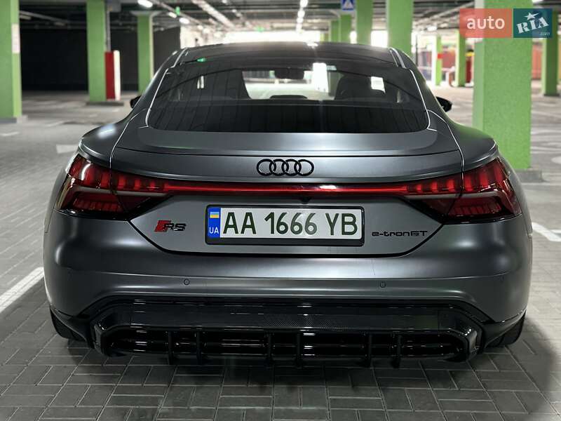 Купе Audi RS e-tron GT 2021 в Києві