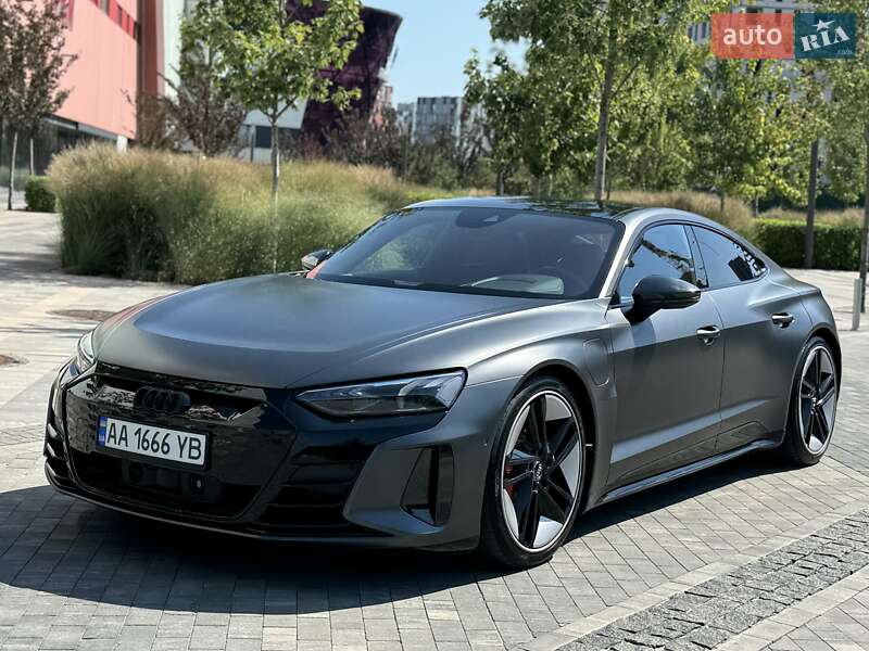 Купе Audi RS e-tron GT 2021 в Києві