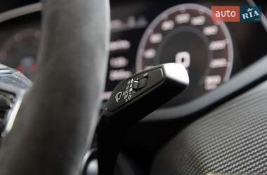 Купе Audi RS e-tron GT 2021 в 