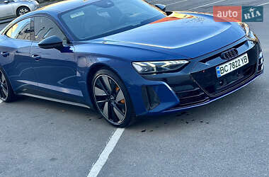 Купе Audi RS e-tron GT 2021 в 