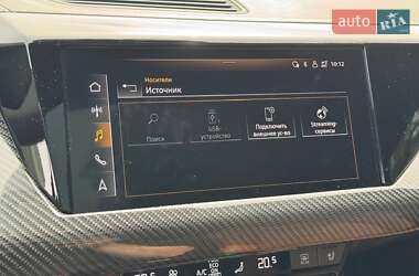 Купе Audi RS e-tron GT 2021 в 