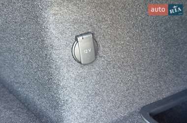 Купе Audi RS e-tron GT 2023 в 