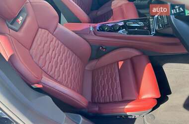 Купе Audi RS e-tron GT 2023 в 