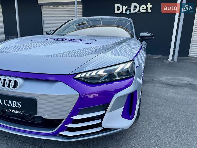 Купе Audi RS e-tron GT 2024 в Києві