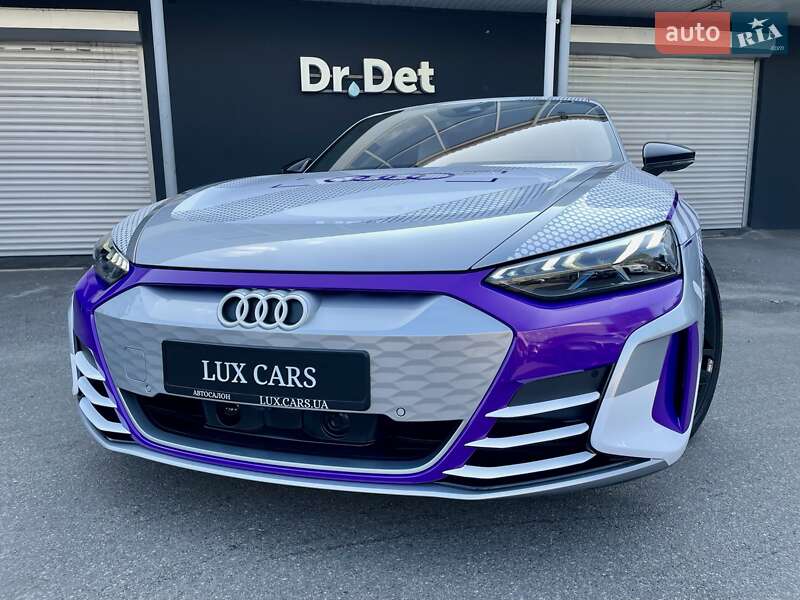 Купе Audi RS e-tron GT 2024 в Києві