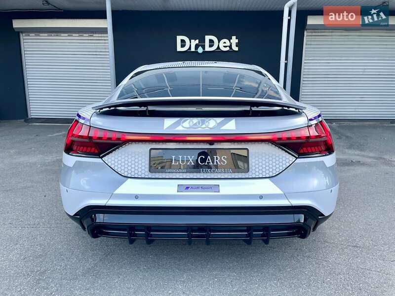 Купе Audi RS e-tron GT 2024 в Києві