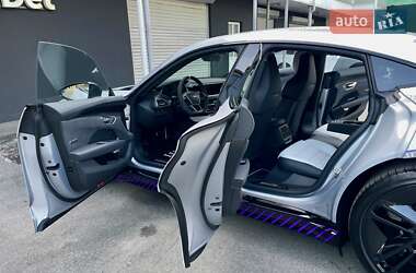 Купе Audi RS e-tron GT 2024 в 