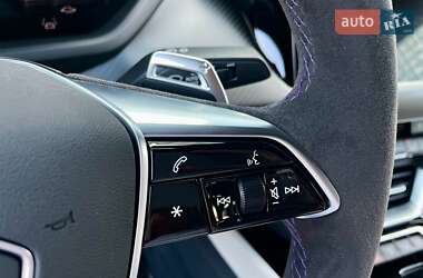 Купе Audi RS e-tron GT 2024 в 