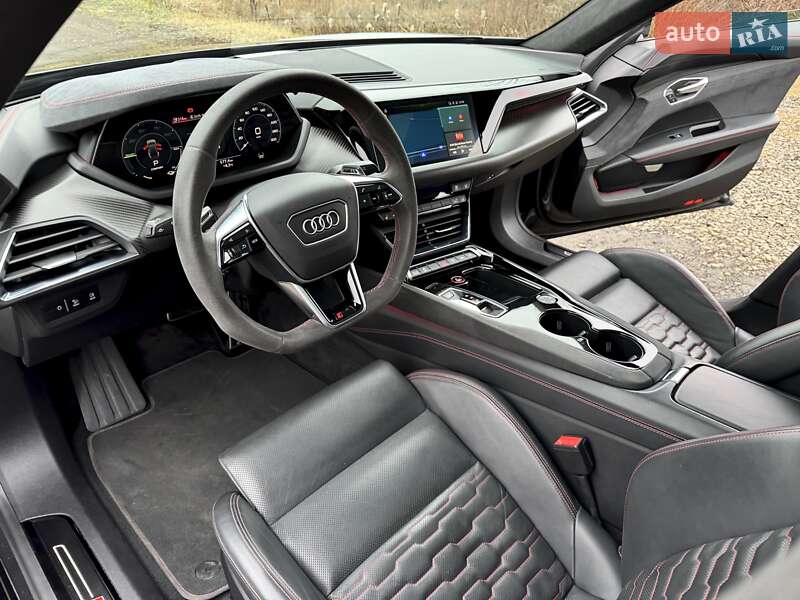 Купе Audi RS e-tron GT 2021 в Києві