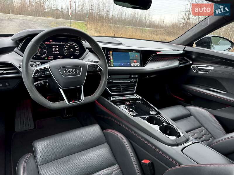 Купе Audi RS e-tron GT 2021 в Києві