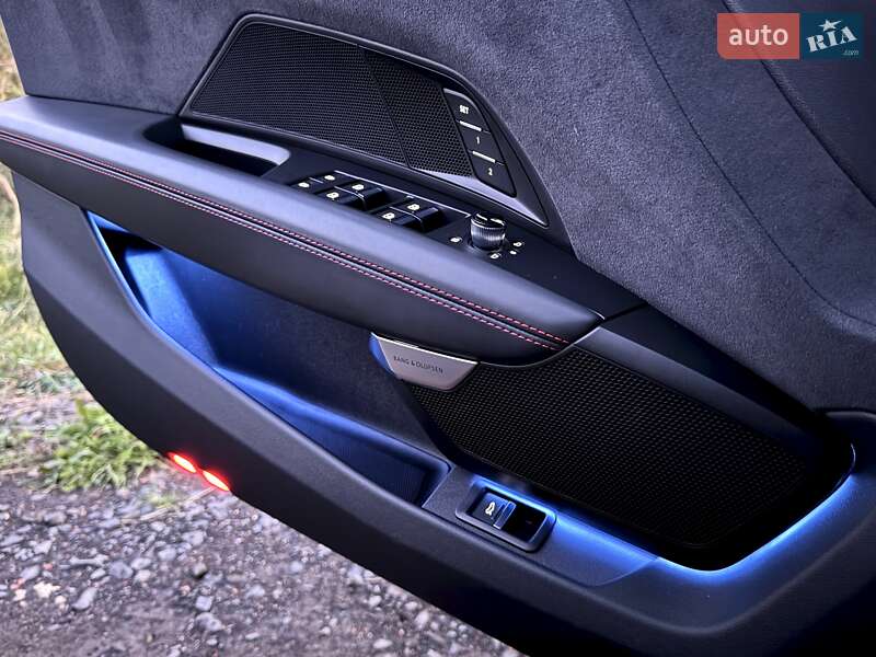 Купе Audi RS e-tron GT 2021 в Києві