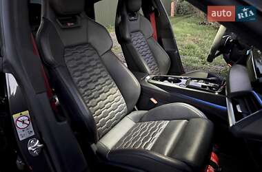 Купе Audi RS e-tron GT 2021 в 