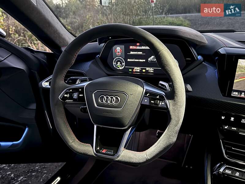 Купе Audi RS e-tron GT 2021 в Києві