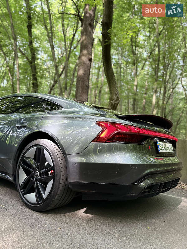 Купе Audi RS e-tron GT 2021 в Луцьку
