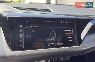 Купе Audi RS e-tron GT 2023 в 