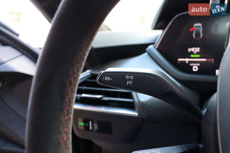 Купе Audi RS e-tron GT 2022 в Львове