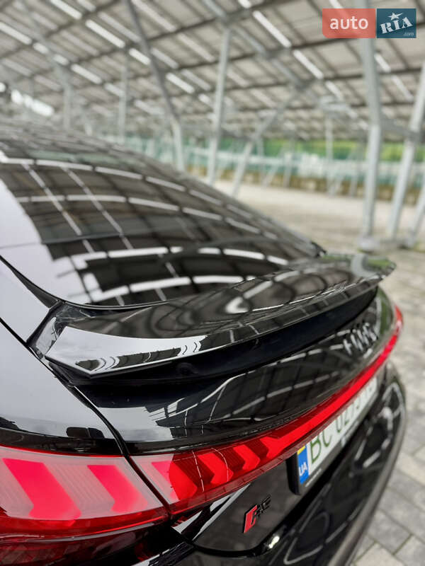 Купе Audi RS e-tron GT 2021 в Львові