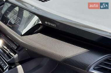 Купе Audi RS e-tron GT 2022 в 